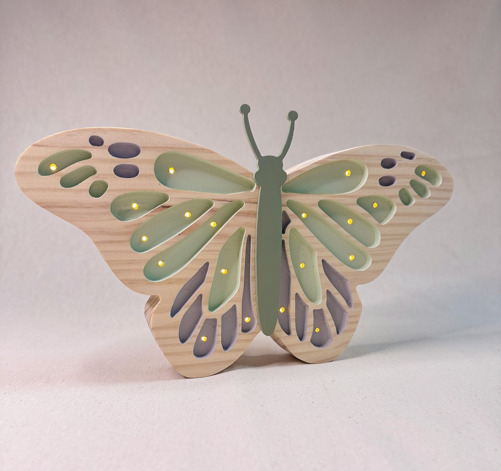 IMG_1768 Lámpara Mariposa de Madera